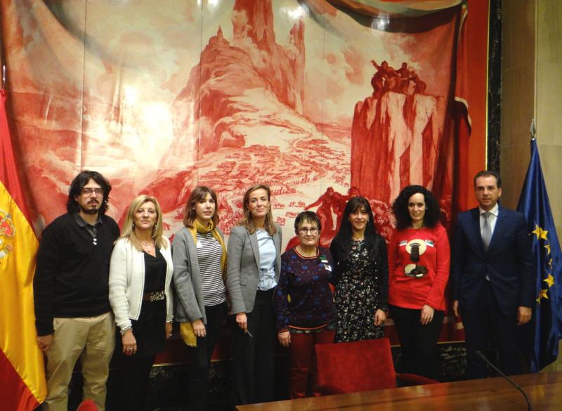 Reunión de Isadora Duncan con el grupo en el congreso del PP